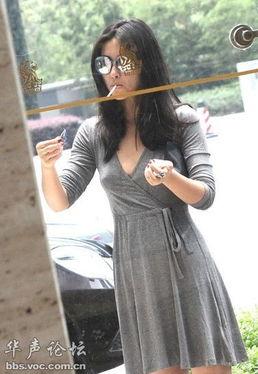 上海真人女主播,魅力四溢的直播界新宠